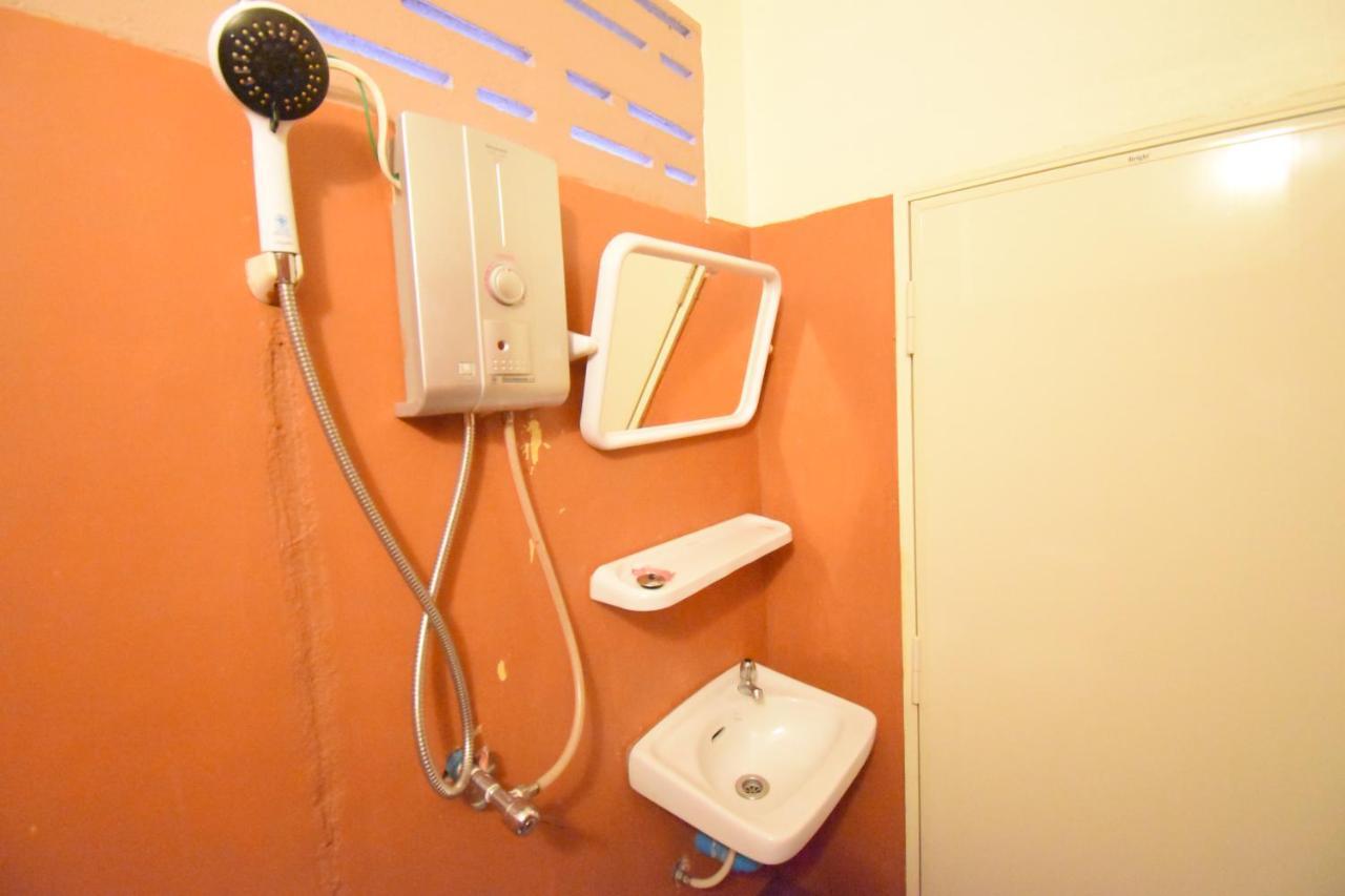 Mukda Guesthouse Trat Luaran gambar