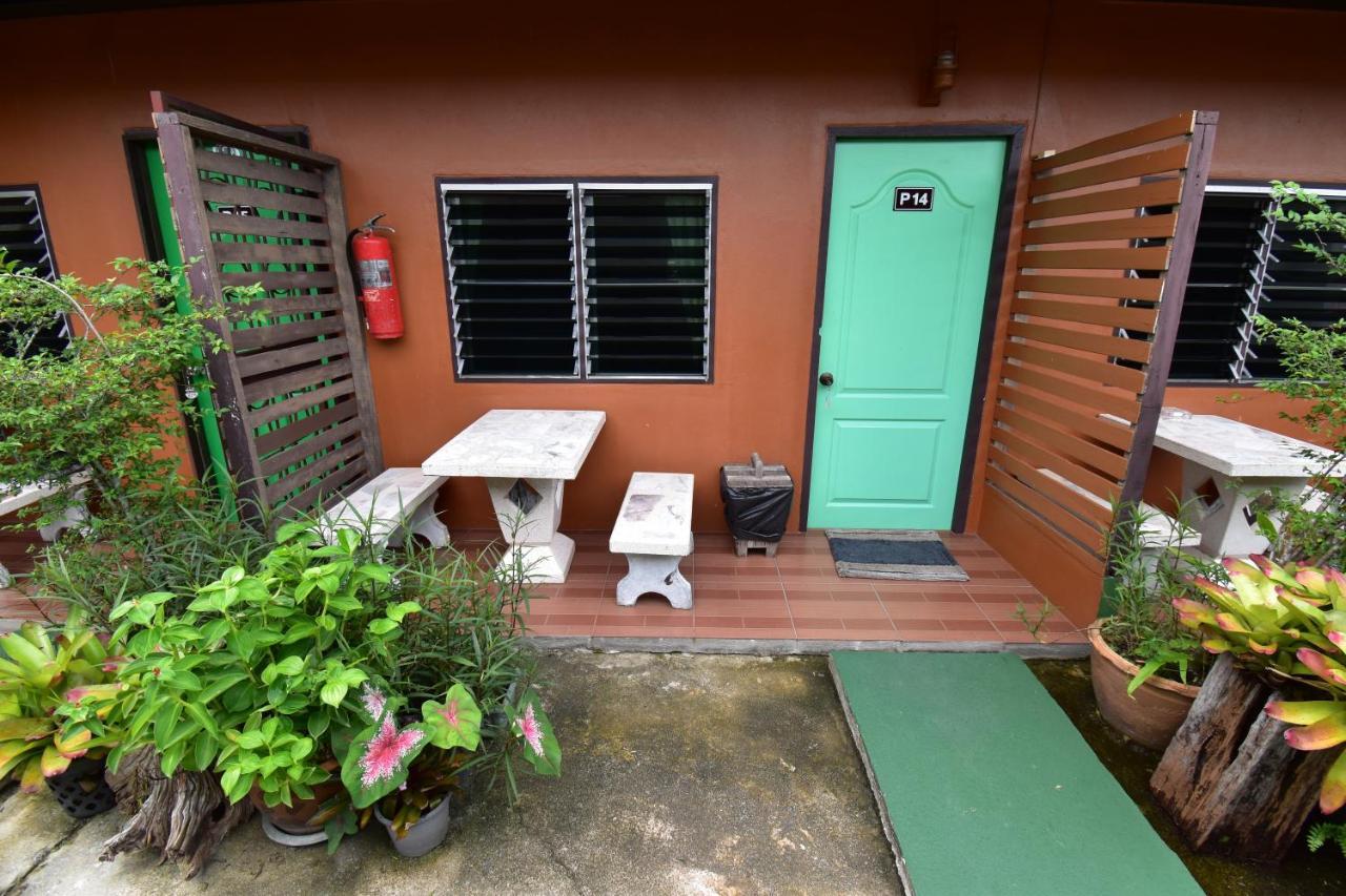 Mukda Guesthouse Trat Luaran gambar