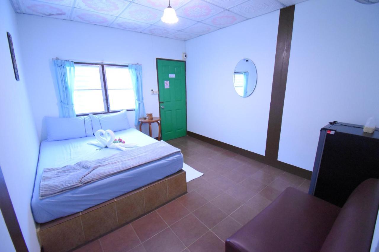 Mukda Guesthouse Trat Luaran gambar