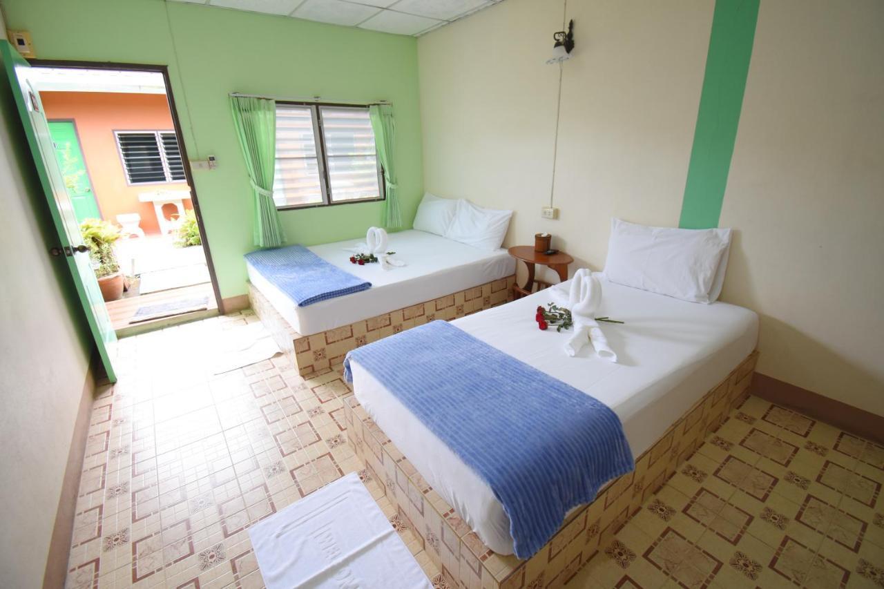 Mukda Guesthouse Trat Luaran gambar