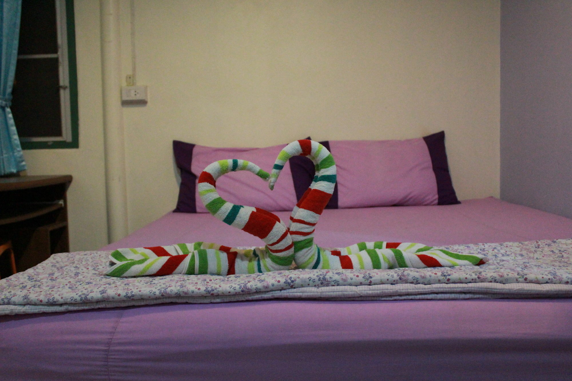 Mukda Guesthouse Trat Luaran gambar